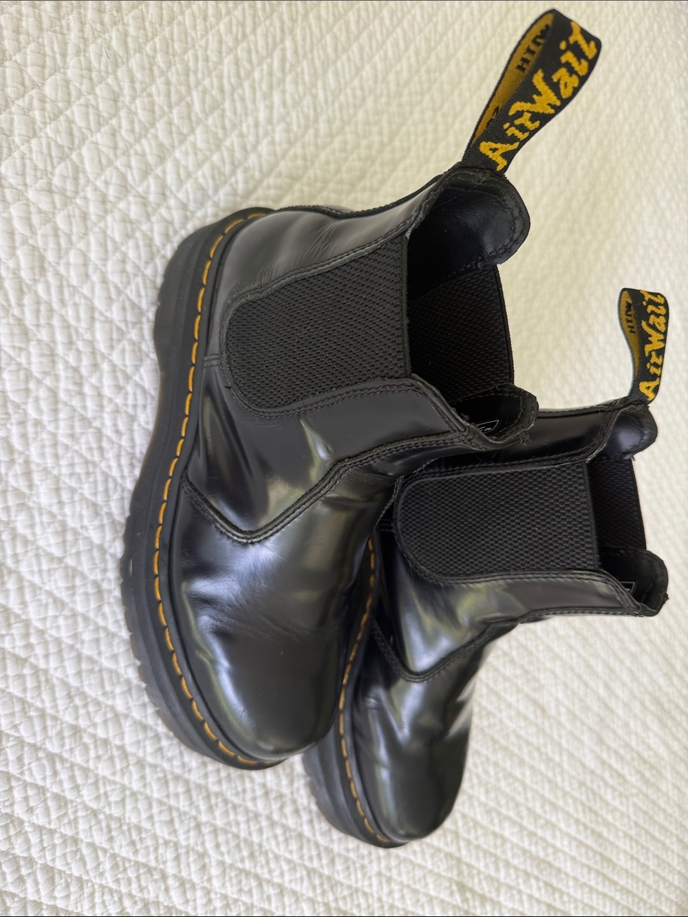 Dr. Martens 2976 Quad Platform Chelsea Boots, Women's Sz 10